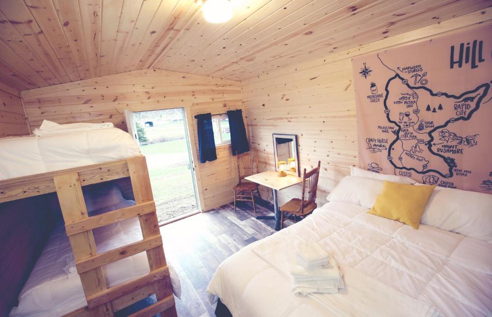 Triple Room with Shared Bathroom interior